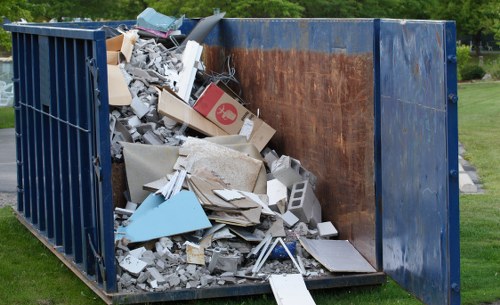 Efficient builders waste clearance service in South Kensington