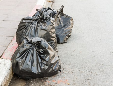 Business waste management team in Southkensington